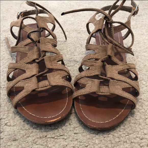 Strappy Sandal Lot Bundle 6.5-7.5 - Picture 4 of 7